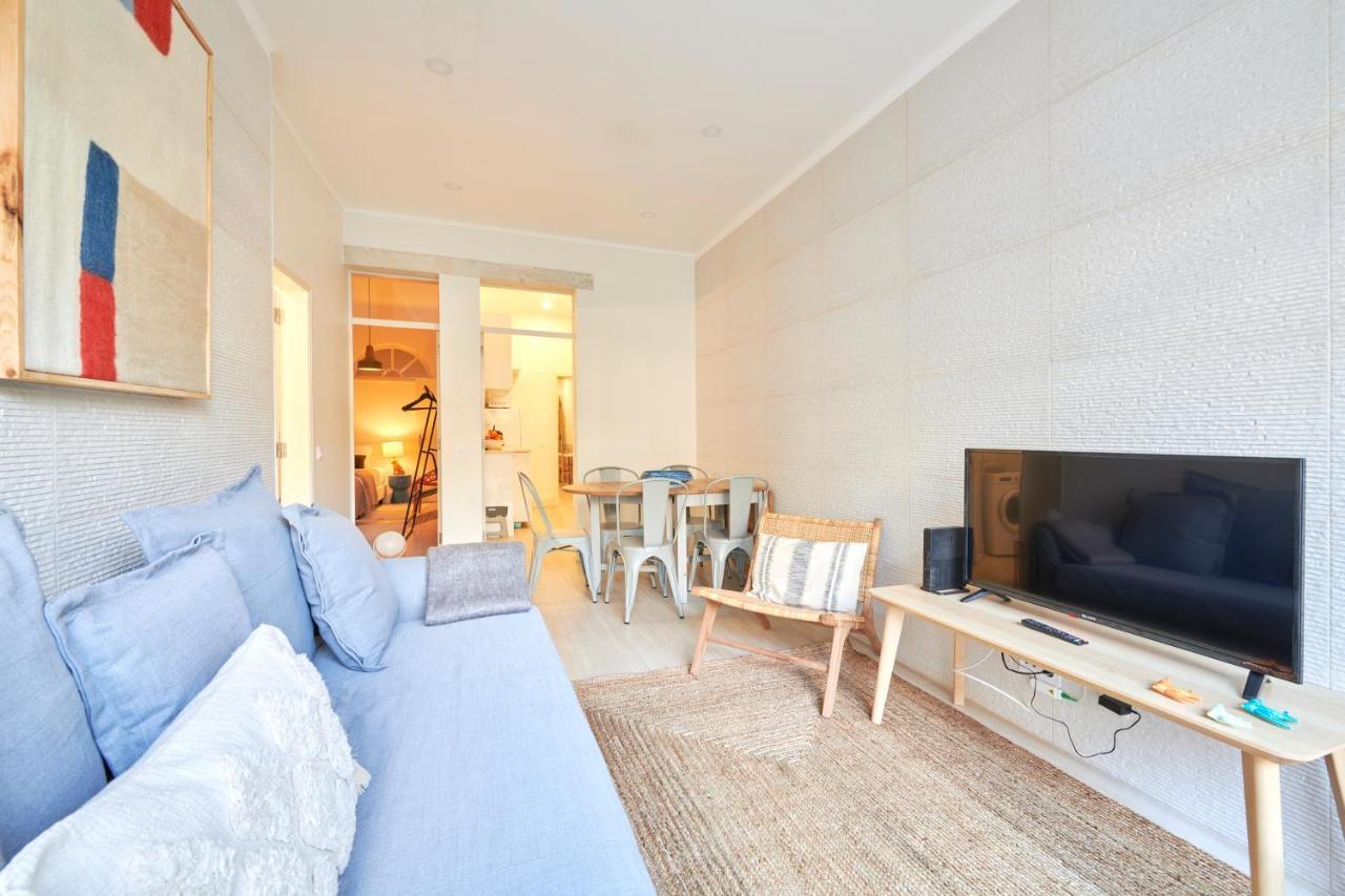 Charming 3Br Apt W/ Patio, By Timecooler Lizbona Zewnętrze zdjęcie